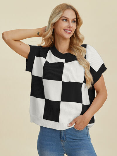Double Take Full Size Checkered Round Neck Short Sleeve Sweater - Enfance-Heureuse