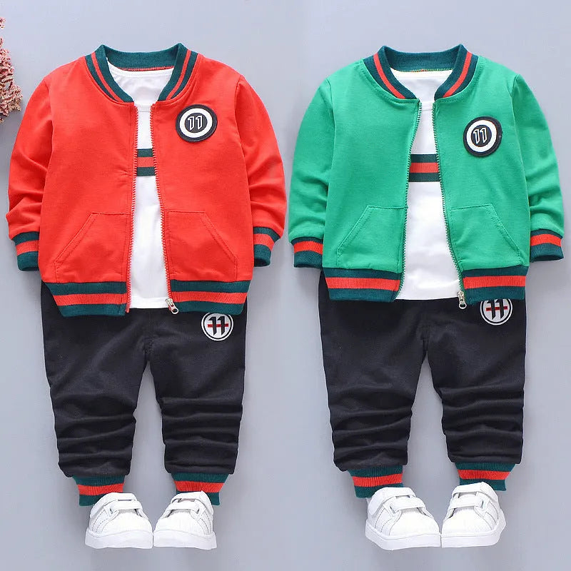 Traje de tres piezas para niños de otoño