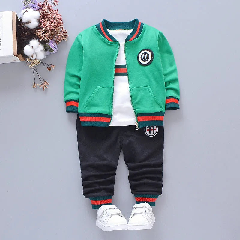 Traje de tres piezas para niños de otoño