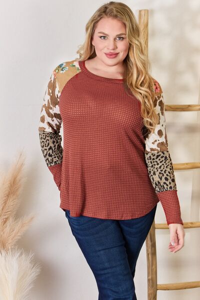 Hailey & Co Full Size Leopard Waffle-Knit Blouse - Enfance-Heureuse
