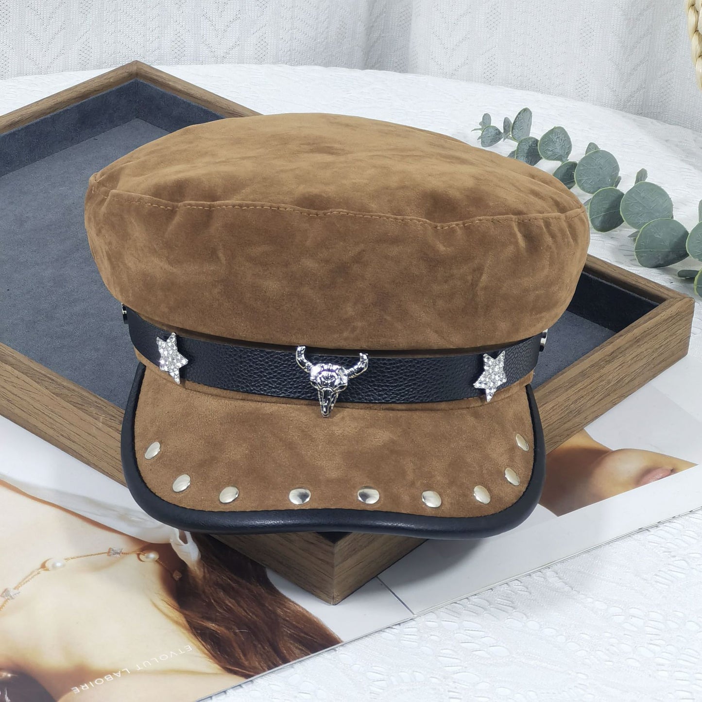 Gorra con visera ancha y parte superior plana, estilo punk hip hop