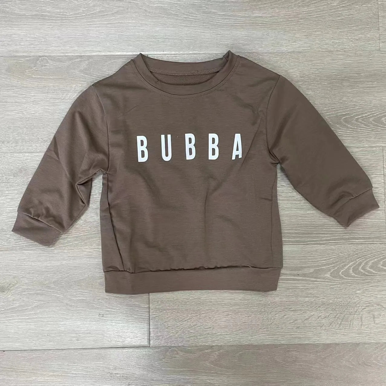 Sudadera informal con estampado de letras para niño