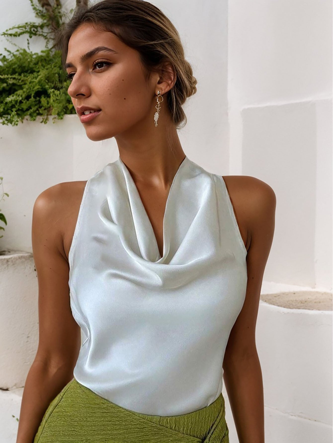 Women Solid Color Swing Collar Sleeveless Vest Trendy Elegant Shirt With Halter Neckline Backless Short Sleeve Tops Tshirts - Enfance-Heureuse