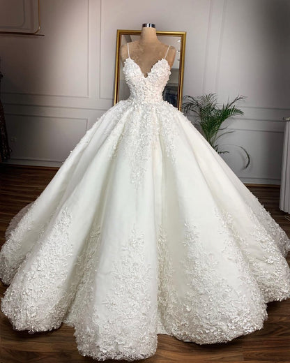 Deep V-neck Sexy Lace Floor-length Wedding Dress Romantic Aura Dignified Wedding Banquet Welcome 2024 New Spring - Enfance-Heureuse