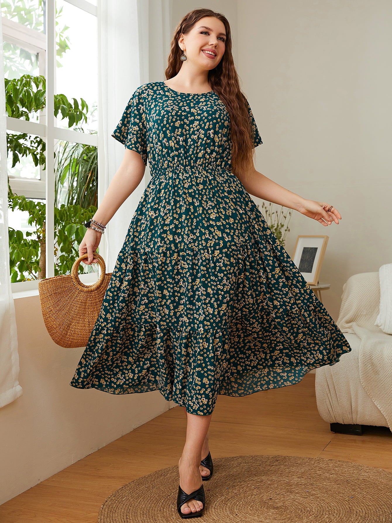 Honey Plus Size Floral Round Neck Short Sleeve Midi Dress - Enfance-Heureuse