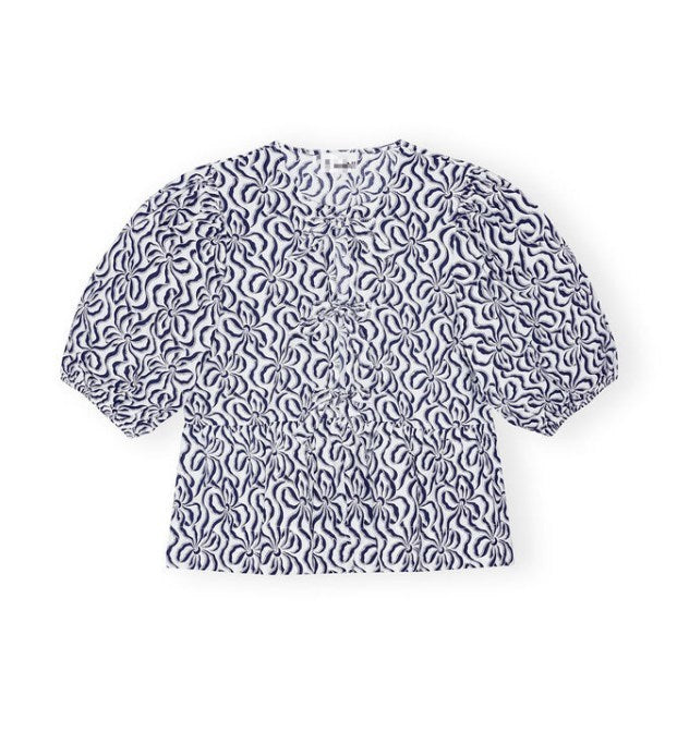 Camisa estampada de moda con media manga y cordones