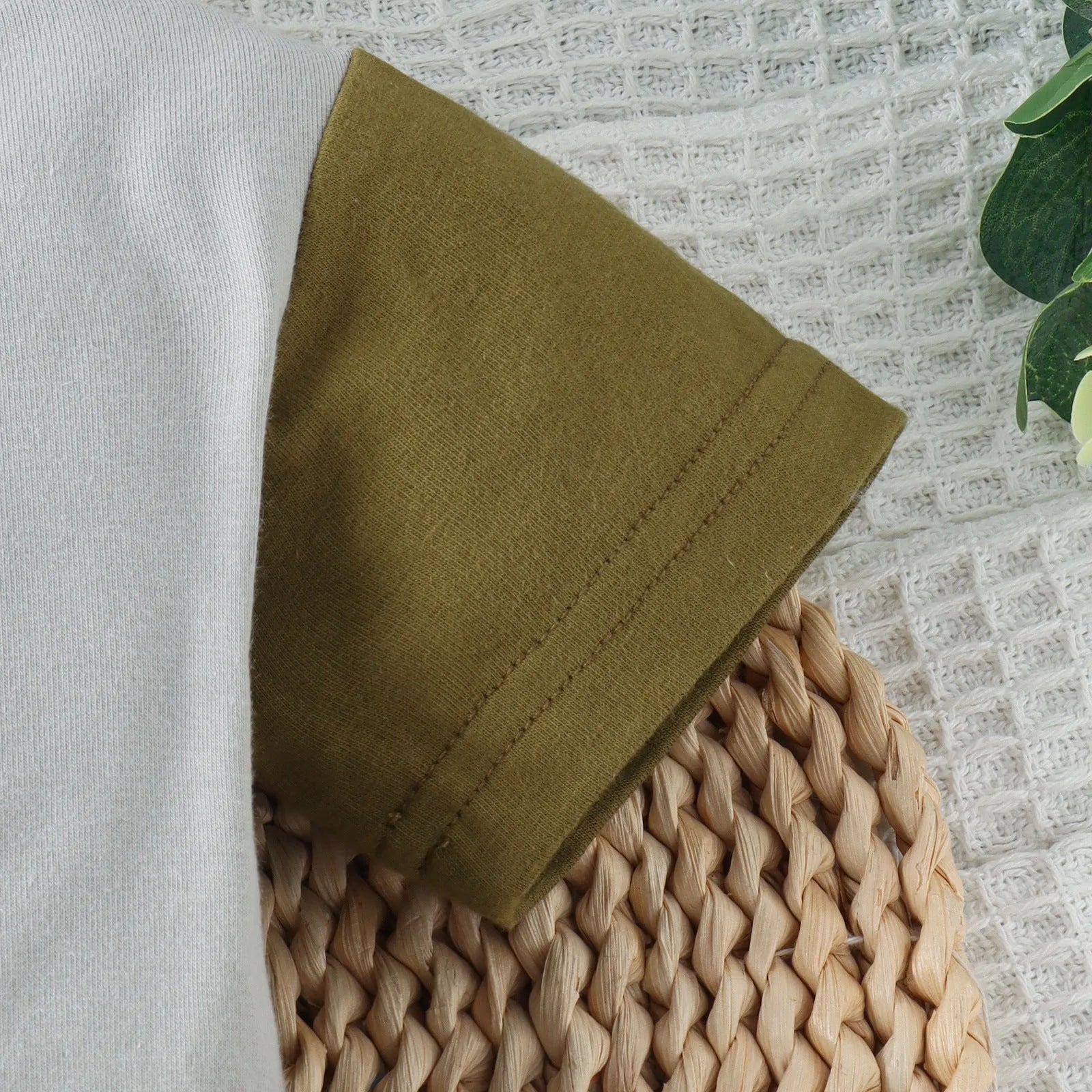 Spring And Summer Boys' Multicolor Stitching Round Neck Short-sleeved - Enfance-Heureuse