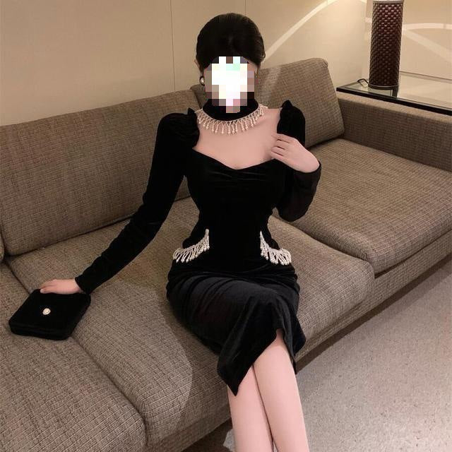 Puffy Sleeves Square Collar Pearl Bib Velvet Black Dress Dress - Enfance-Heureuse