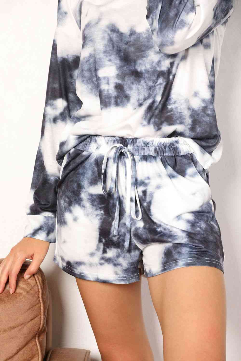 Shiny Tie-Dye Round Neck Top and Shorts Lounge Set - Enfance-Heureuse