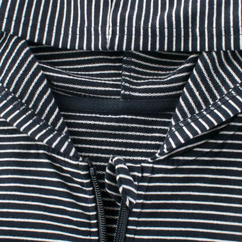 Veste cardigan rayée polyvalente pour garçon à la mode