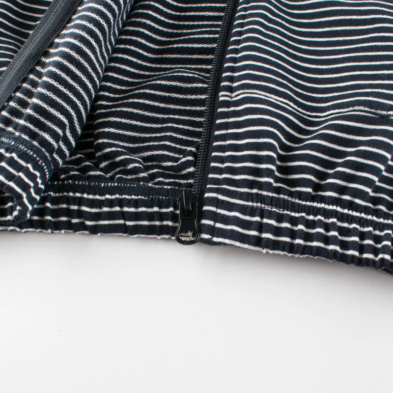 Veste cardigan rayée polyvalente pour garçon à la mode