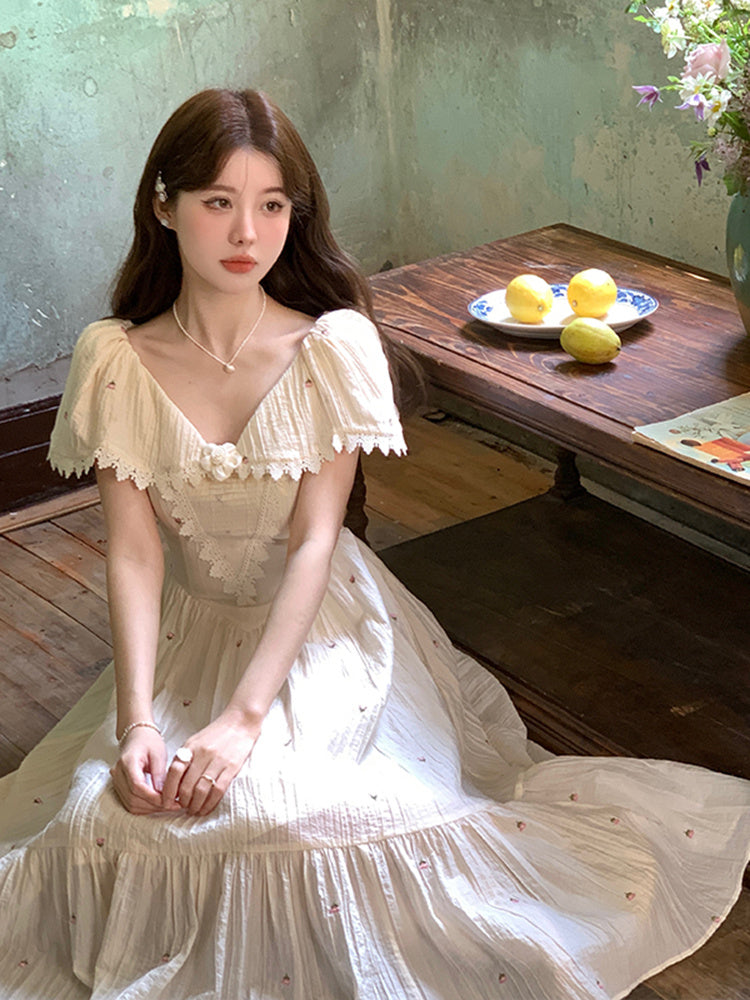 French Vintage Embroidered Floral Dress - Enfance-Heureuse